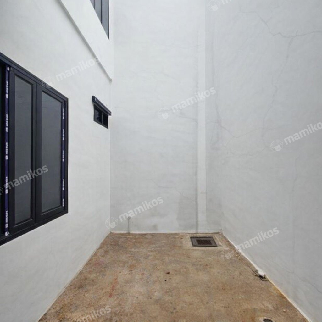 Rumah Sertifikat SHM 4 Kamar Tidur 4 Kamar Mandi Duren Sawit Jakarta Timur - Photo 3