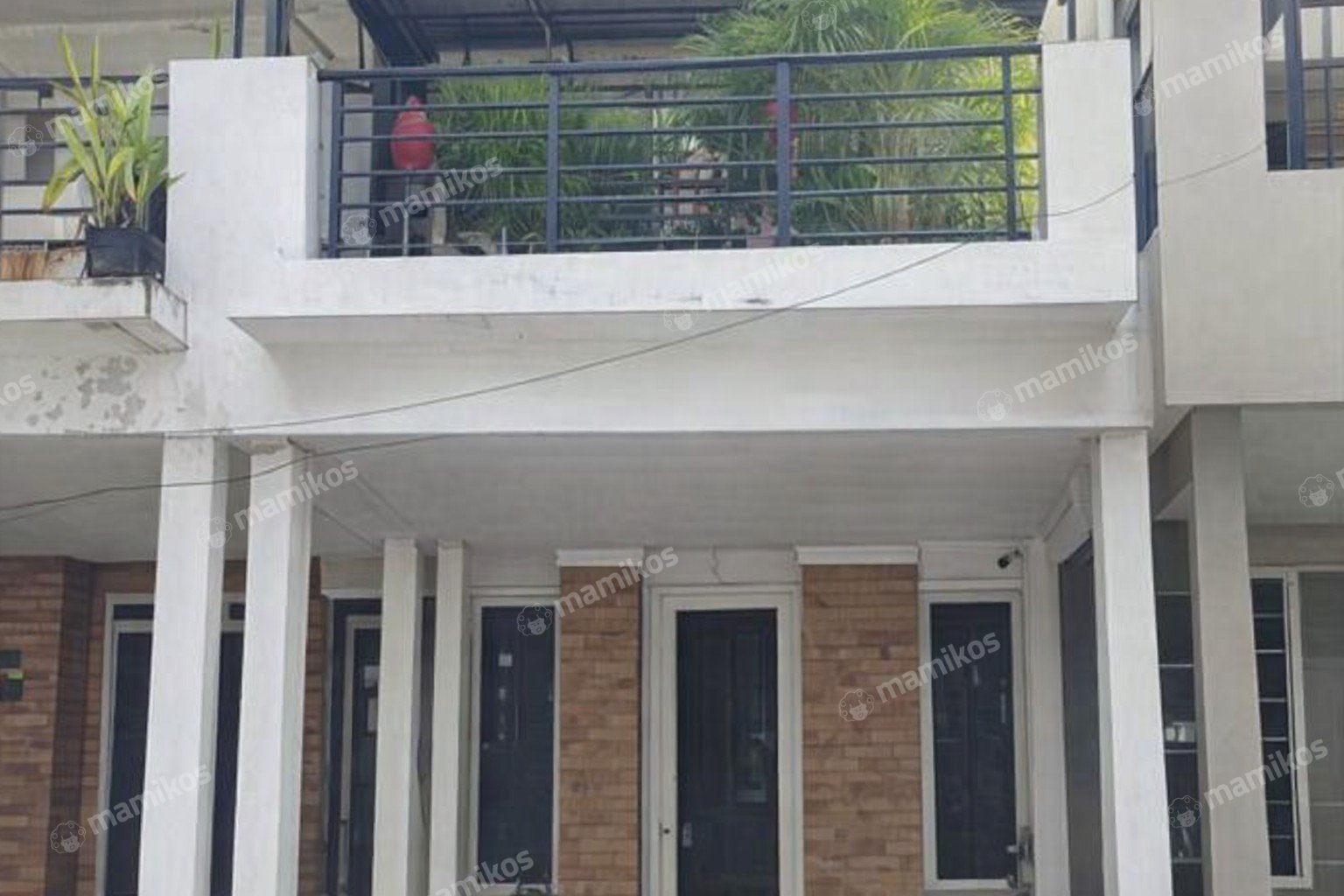 Rumah Sertifikat SHM 2 Kamar Tidur 2 Kamar Mandi Citra Grand Jakarta Timur