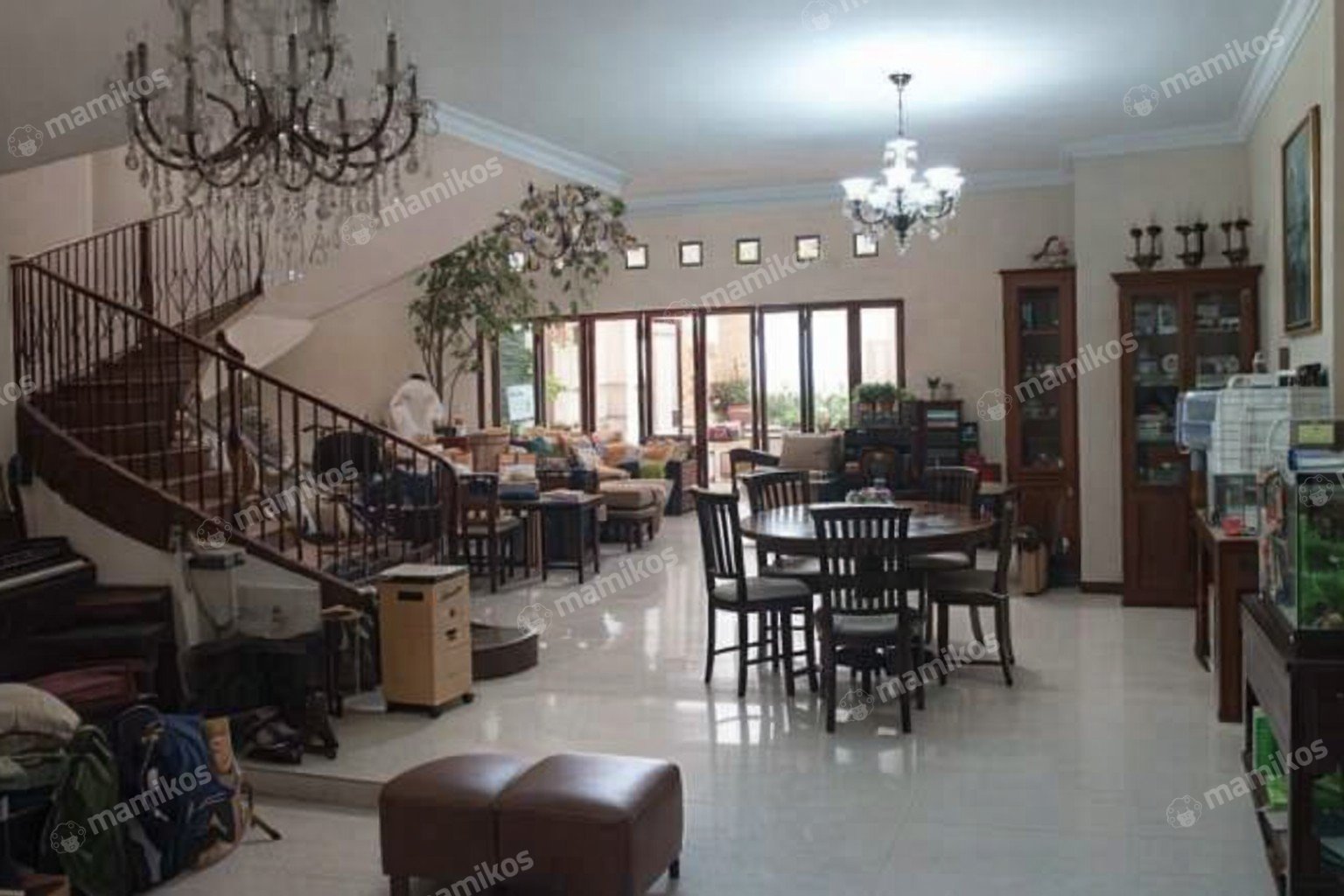 Rumah Sertifikat SHM 5 Kamar Tidur 5 Kamar Mandi Kebayoran Baru Jakarta Selatan - Photo 4