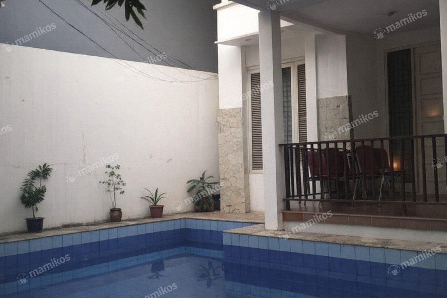 Rumah Sertifikat SHM 4 Kamar Tidur 4 Kamar Mandi Senopati Jakarta Selatan