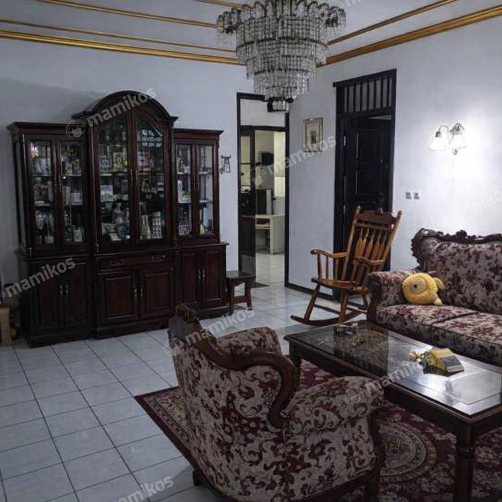 Rumah Sertifikat SHM 3 Kamar Tidur 3 Kamar Mandi Pondok Indah Jakarta Selatan - Photo 2