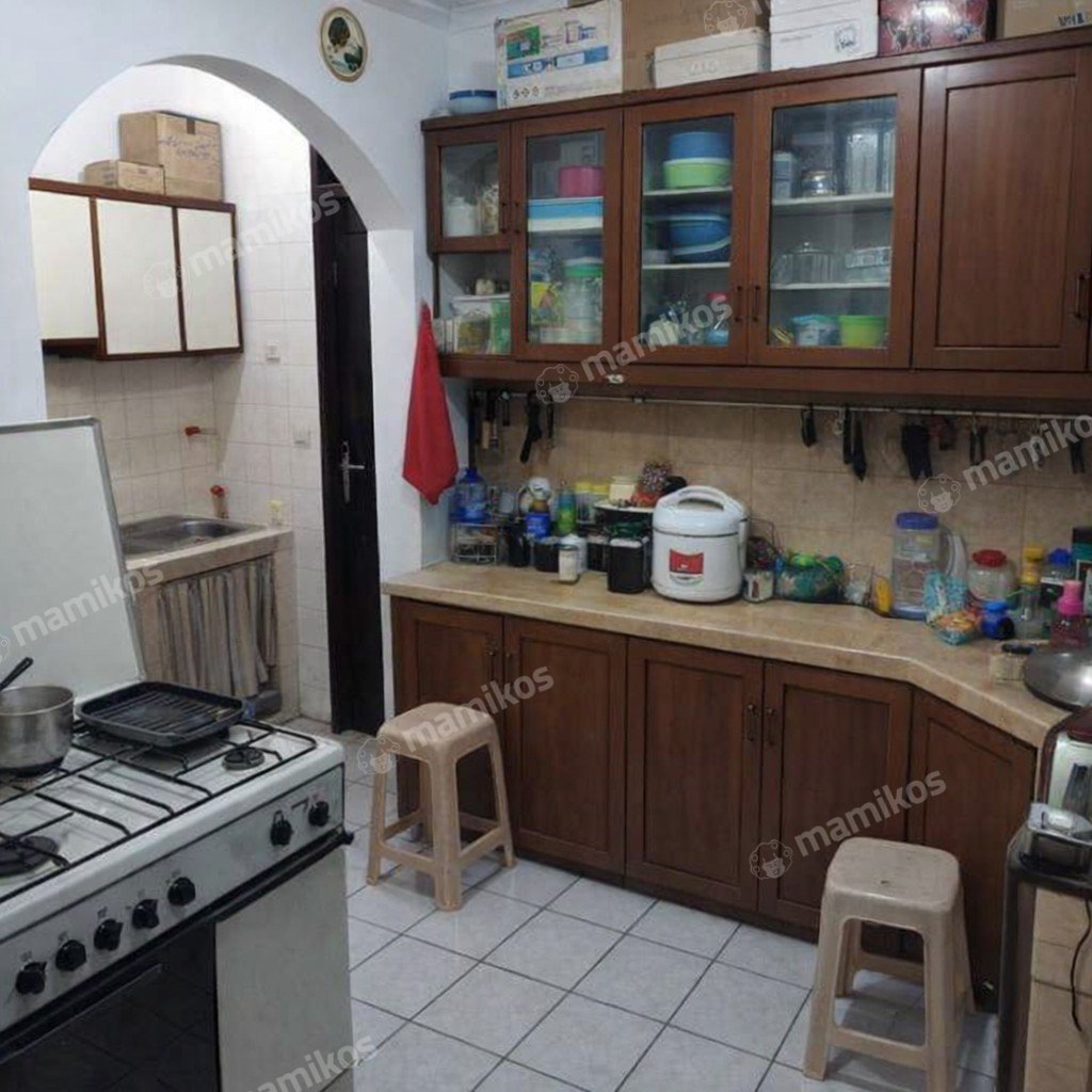 Rumah Sertifikat SHM 3 Kamar Tidur 3 Kamar Mandi Pondok Indah Jakarta Selatan - Photo 4