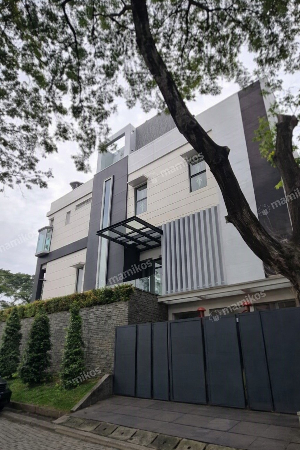 Rumah Sertifikat SHM 4 Kamar Tidur 4 Kamar Mandi Pantai Indah Kapuk Jakarta Utara - Photo 3