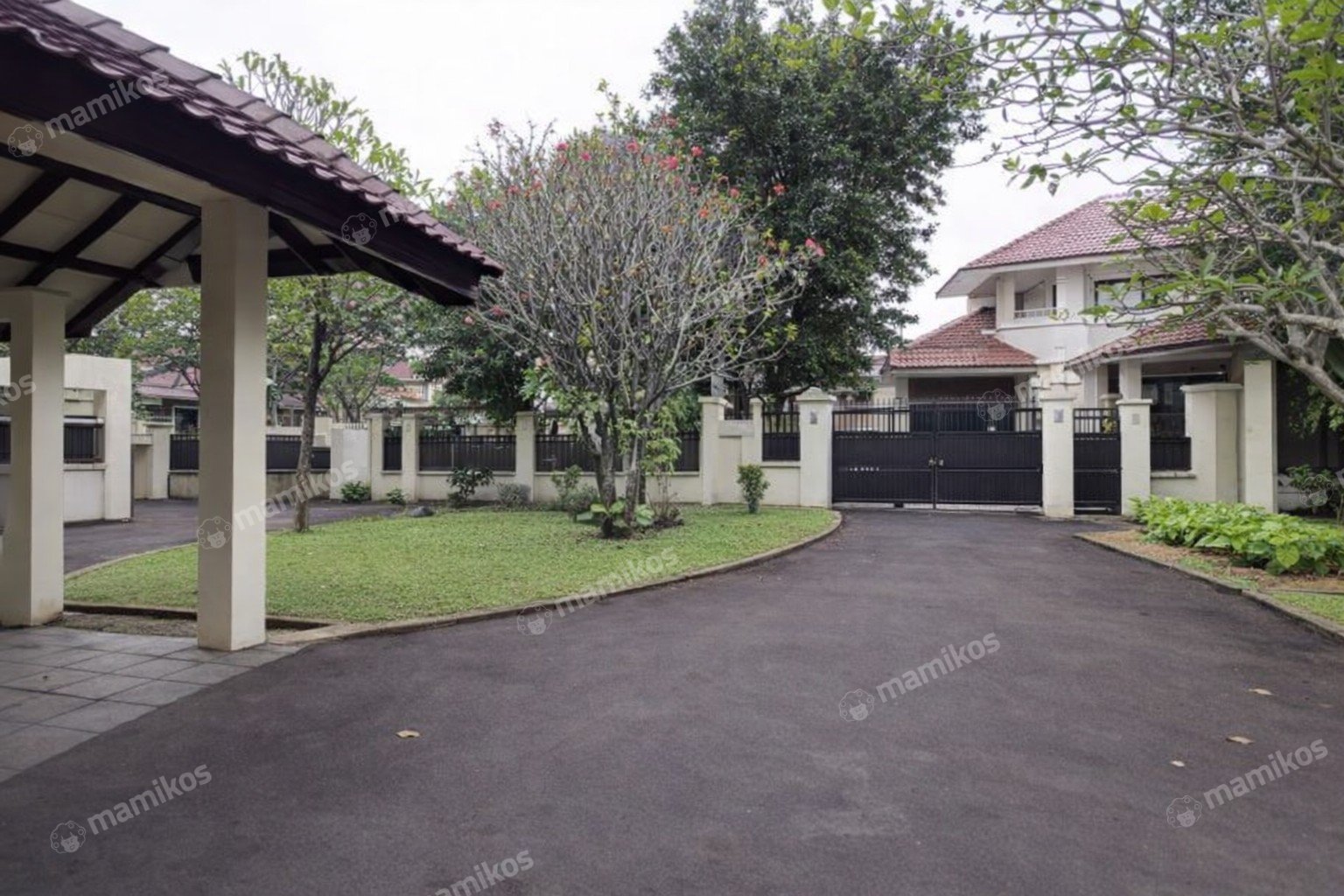 Rumah Sertifikat SHM 9 Kamar Tidur 6 Kamar Mandi Bambu Apus Jakarta Timur - Photo 3