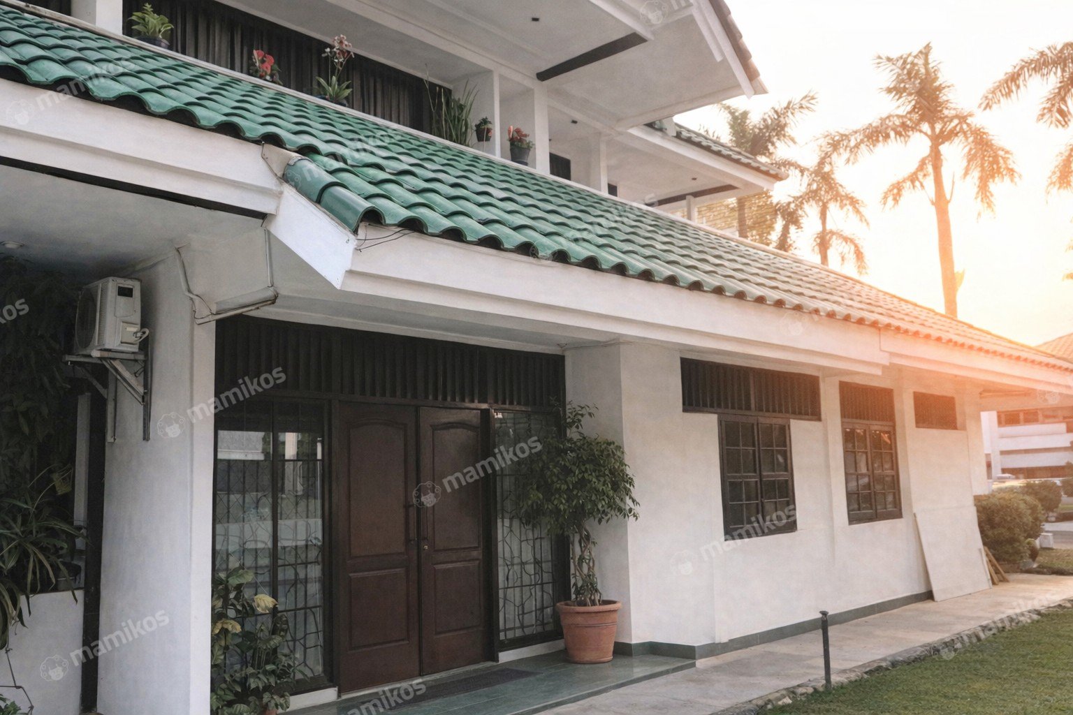 Rumah Sertifikat SHM 8 Kamar Tidur 4 Kamar Mandi Kedoya Utara Jakarta Barat