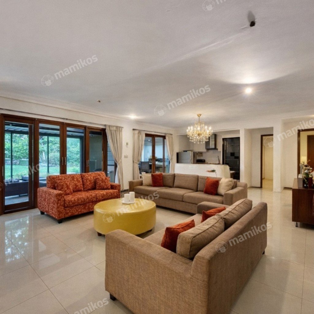 Rumah Sertifikat SHM 6 Kamar Tidur 6 Kamar Mandi Kebayoran Baru Jakarta Selatan - Photo 2