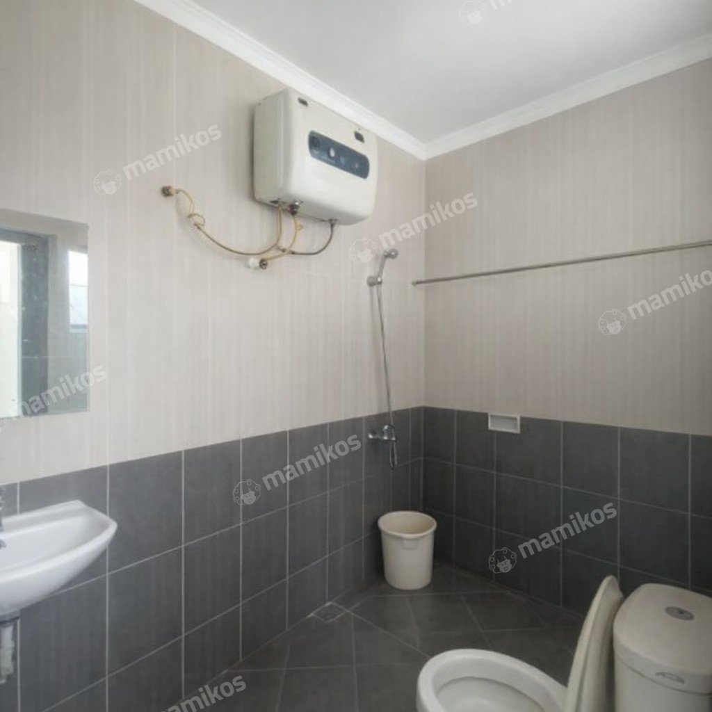 Rumah Sertifikat SHM 3 Kamar Tidur 2 Kamar Mandi Kota Wisata Jakarta Timur - Photo 3