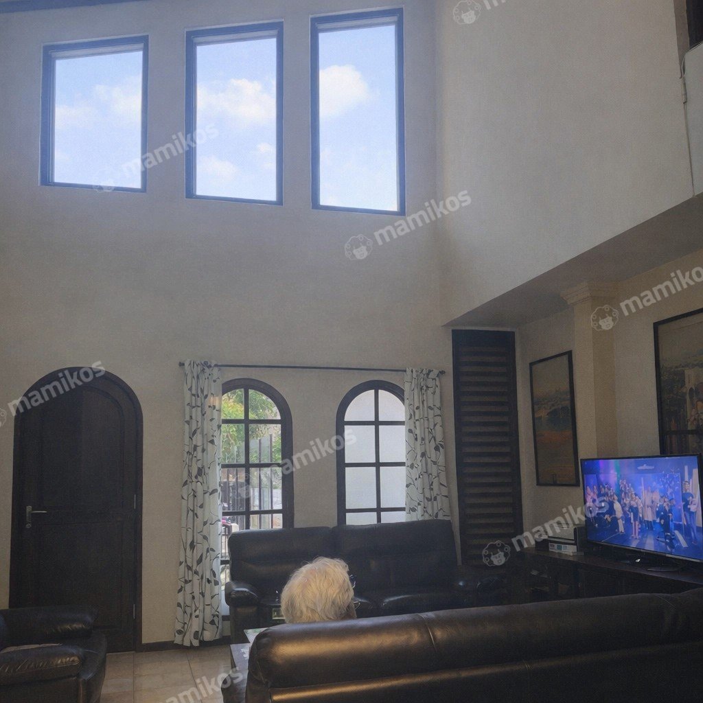 Rumah Sertifikat SHM 7 Kamar Tidur 3 Kamar Mandi Duren Sawit Jakarta Timur - Photo 2
