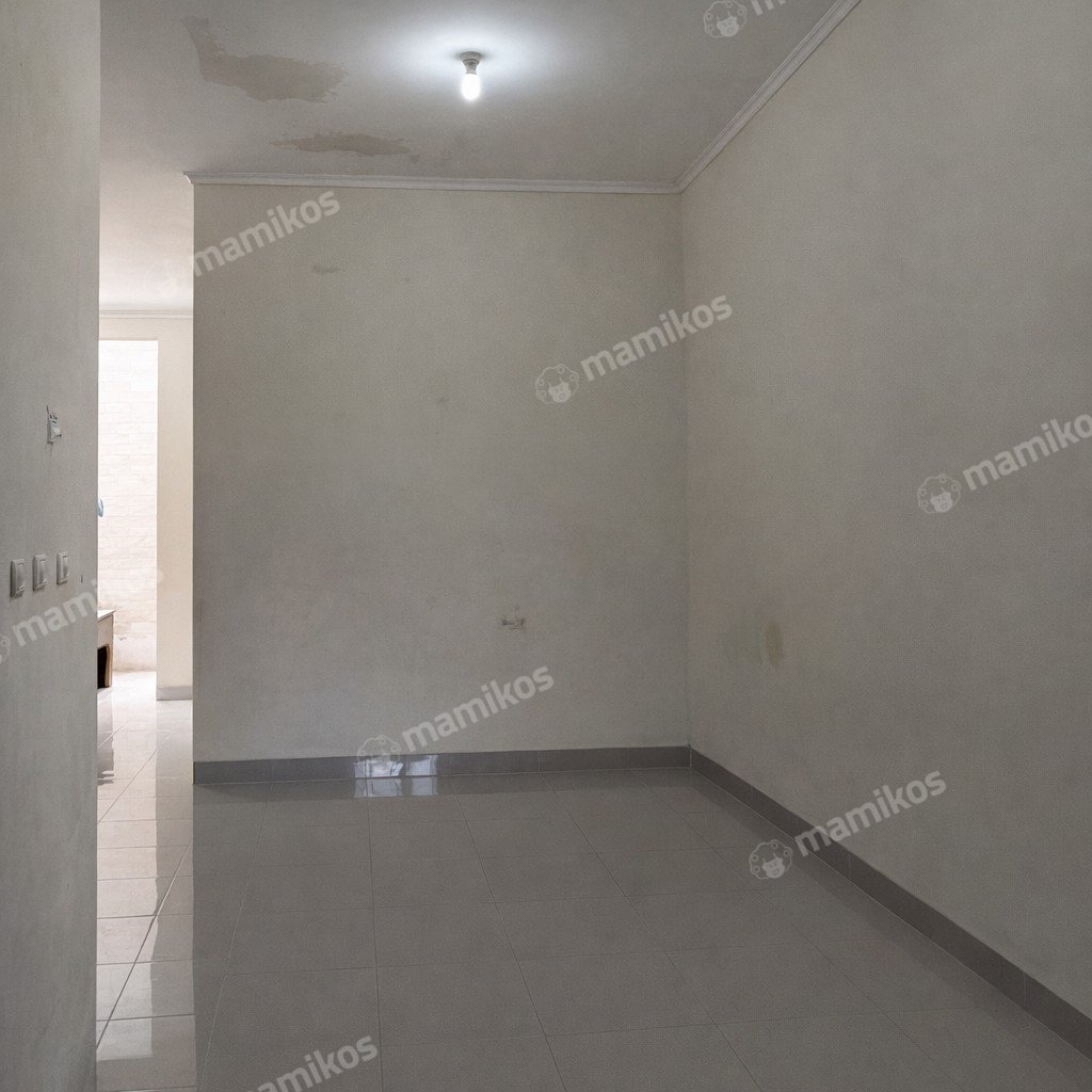 Rumah Sertifikat SHM 3 Kamar Tidur 2 Kamar Mandi Duri Kosambi Jakarta Barat - Photo 5