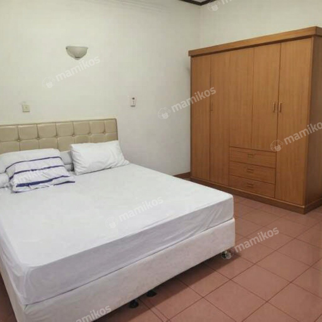 Rumah Sertifikat SHM 4 Kamar Tidur 5 Kamar Mandi Duren Sawit Jakarta Timur - Photo 3