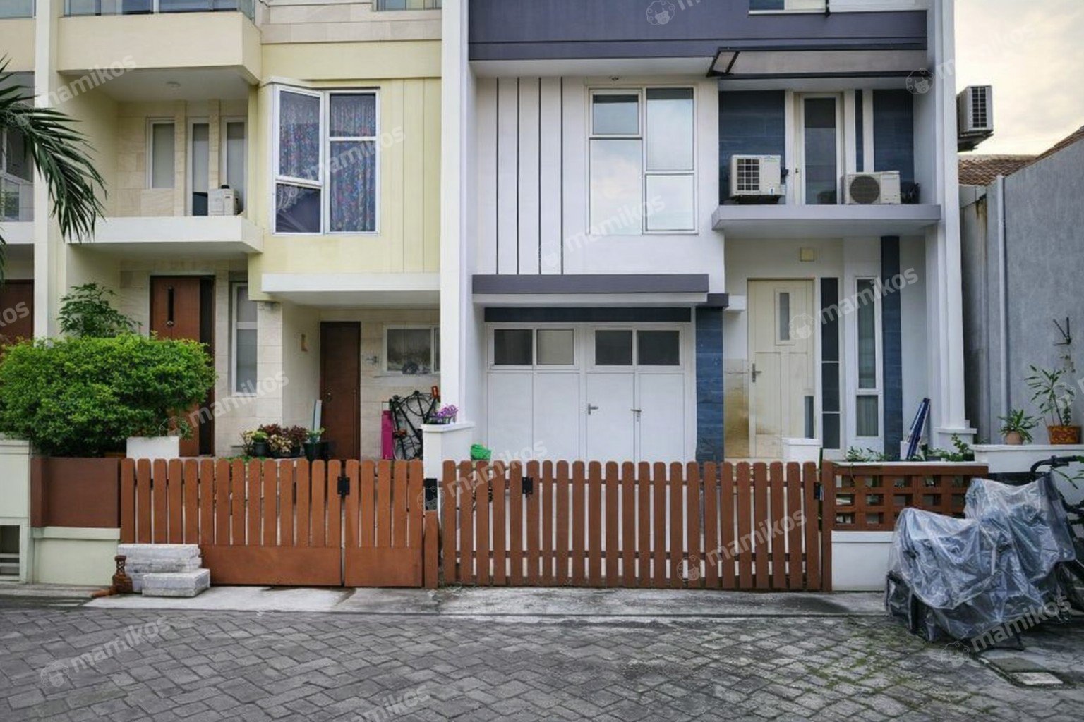 Rumah Sertifikat SHM 3 Kamar Tidur 3 Kamar Mandi Duri Kepa Jakarta Barat