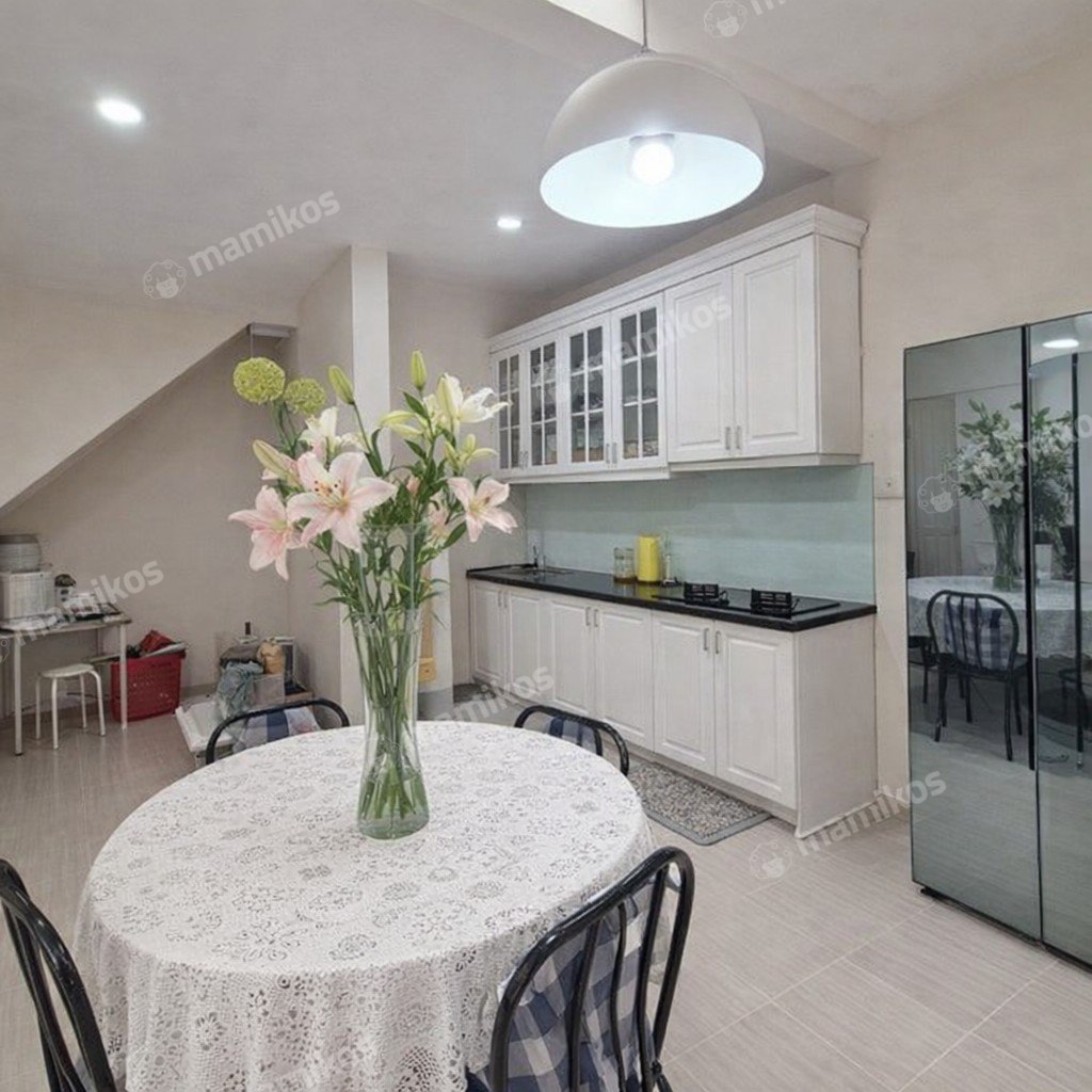 Rumah Sertifikat SHM 4 Kamar Tidur 3 Kamar Mandi Citra Grand Jakarta Timur - Photo 4