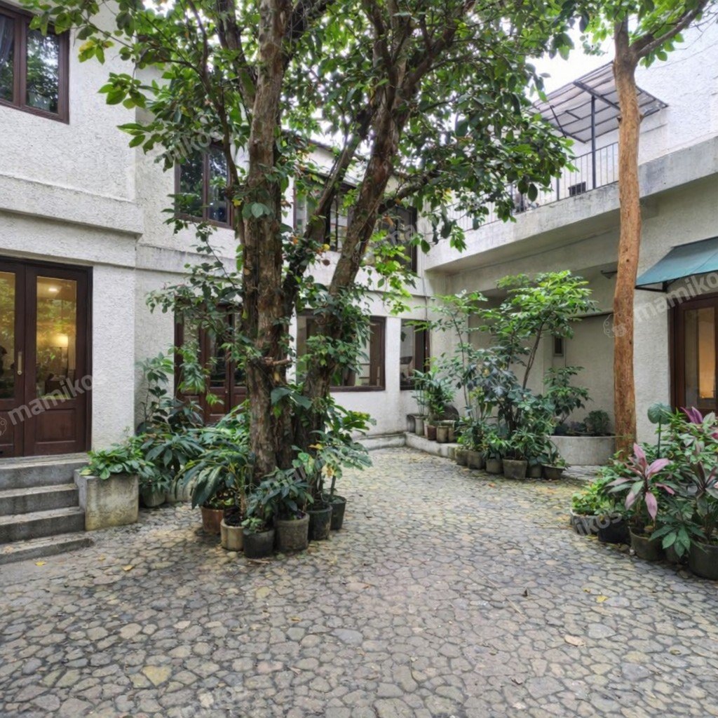 Rumah Sertifikat SHM 4 Kamar Tidur 2 Kamar Mandi Pondok Indah Jakarta Selatan - Photo 4