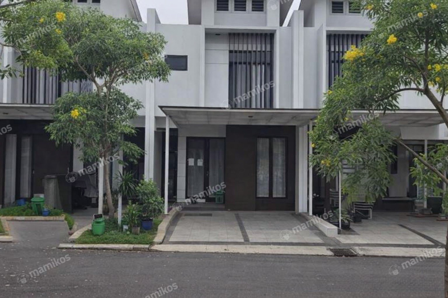 Rumah Sertifikat SHM 4 Kamar Tidur 2 Kamar Mandi Jakarta Garden City Jakarta Timur
