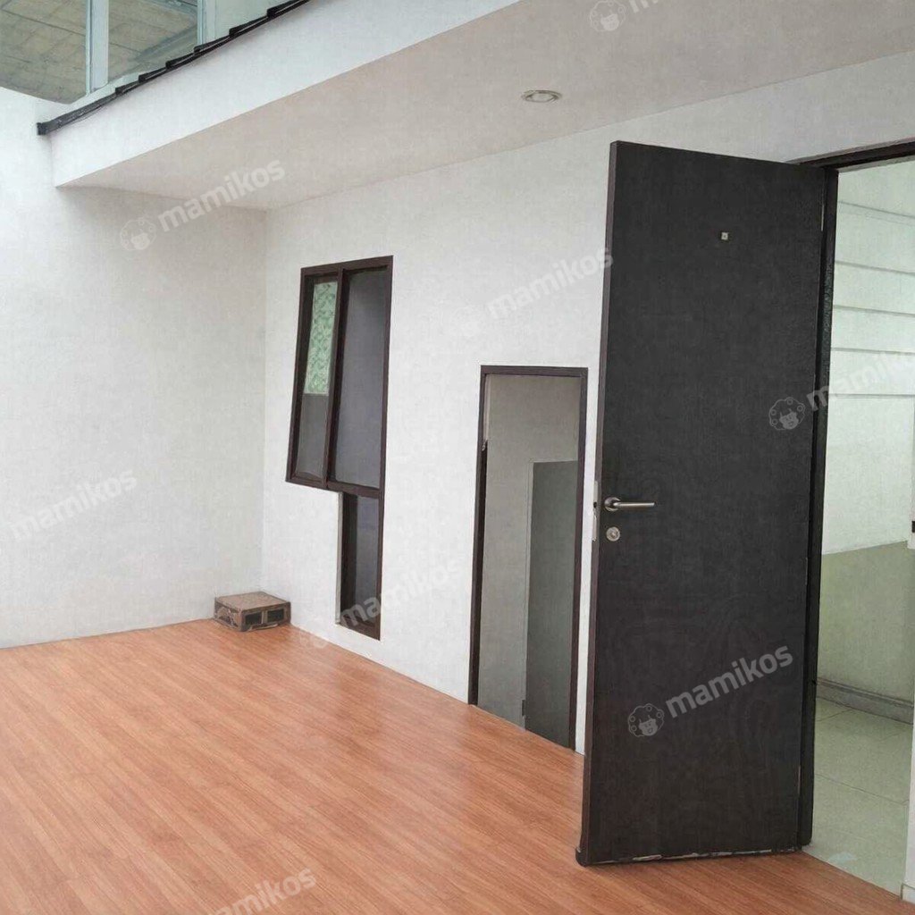 Rumah Sertifikat SHM 4 Kamar Tidur 2 Kamar Mandi Jakarta Garden City Jakarta Timur - Photo 2