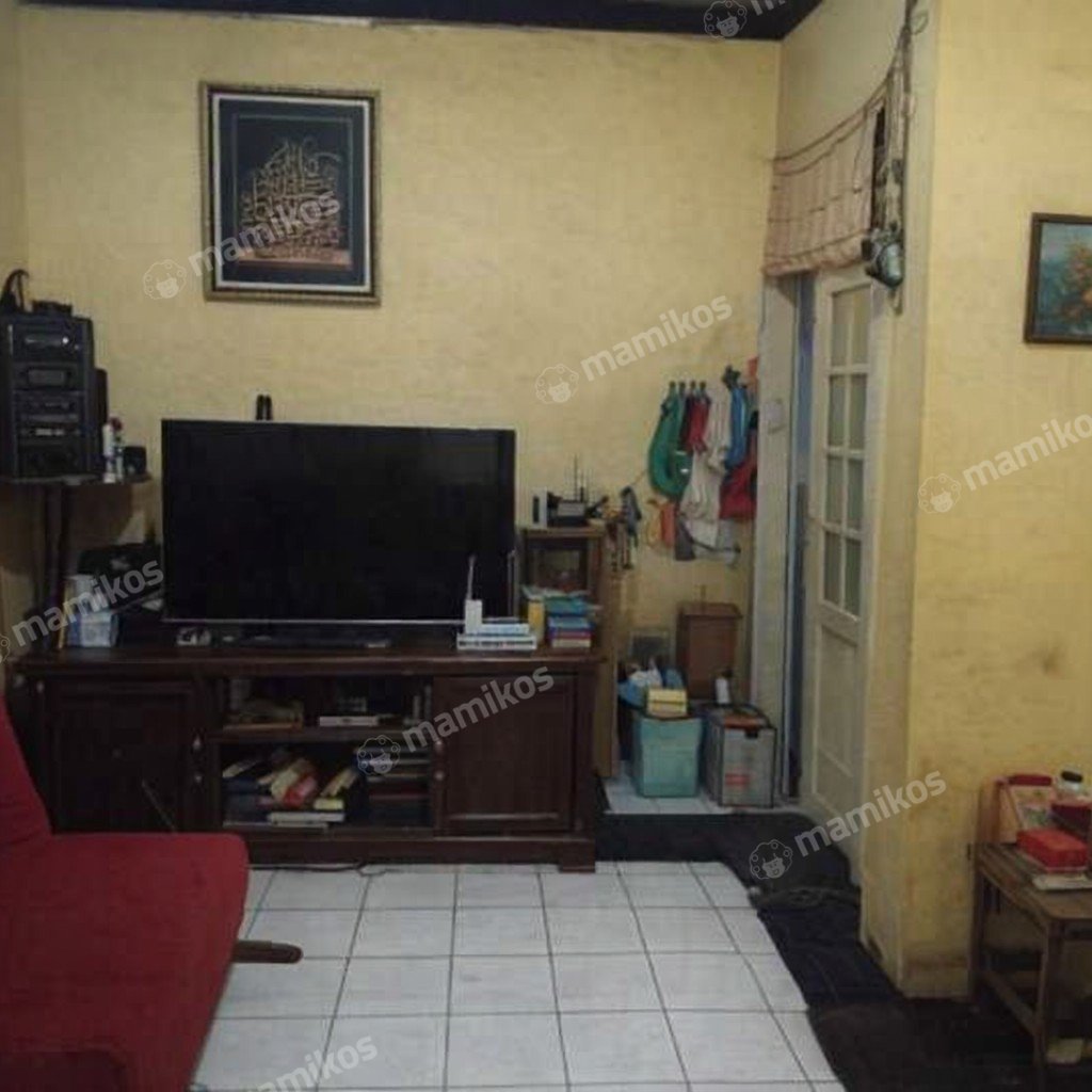 Rumah Sertifikat SHM 5 Kamar Tidur 2 Kamar Mandi Duren Sawit Jakarta Timur - Photo 3