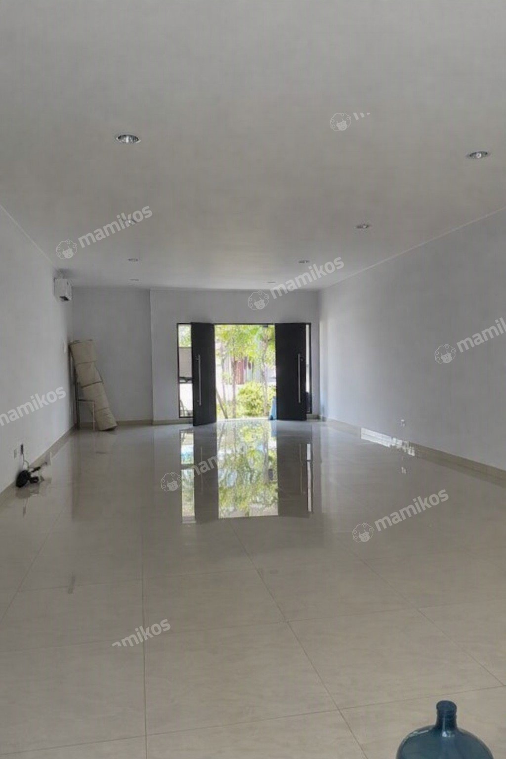 Rumah Sertifikat SHM 4 Kamar Tidur 4 Kamar Mandi Pantai Indah Kapuk Jakarta Utara - Photo 4