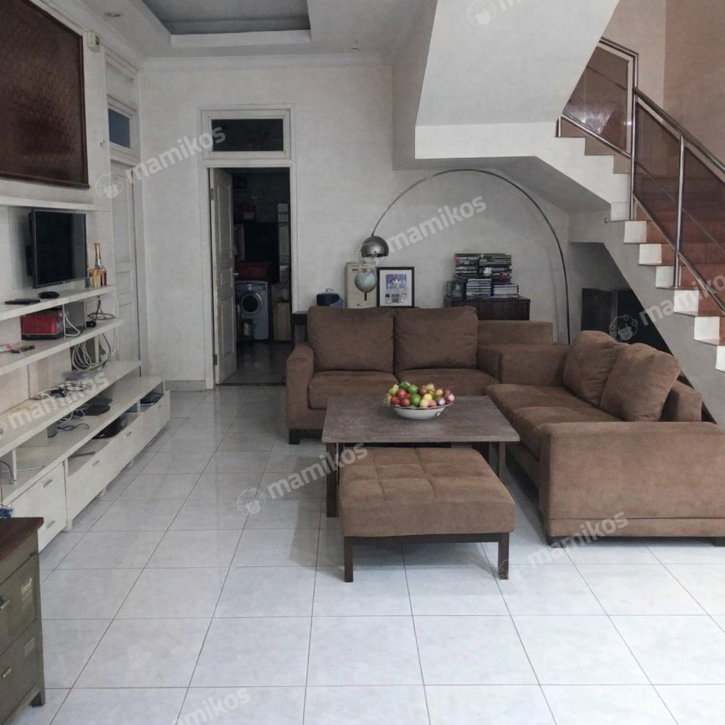 Rumah Sertifikat SHM 5 Kamar Tidur 3 Kamar Mandi Kebon Jeruk Jakarta Barat - Photo 3