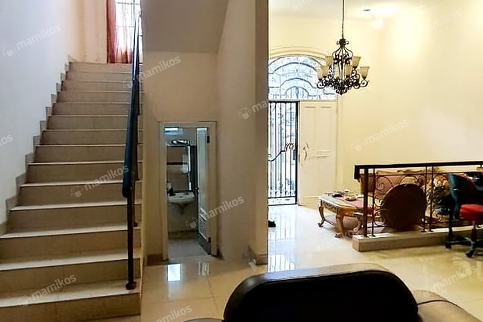 Rumah Sertifikat SHM 5 Kamar Tidur 5 Kamar Mandi Pantai Indah Kapuk Jakarta Utara