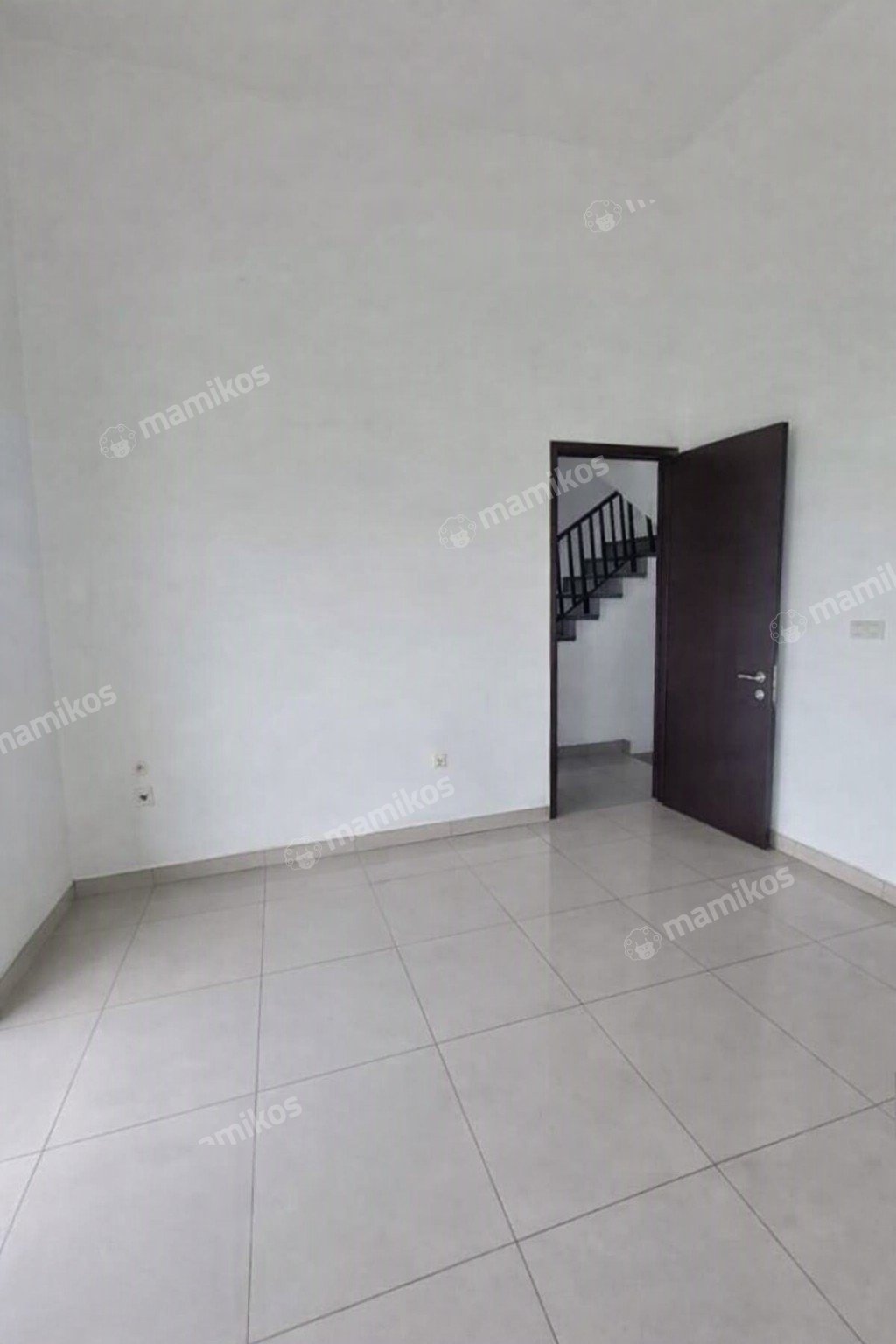 Rumah 4 Kamar Tidur 4 Kamar Mandi 2 Lantai Pantai Indah Kapuk 2 Jakarta Utara - Photo 4