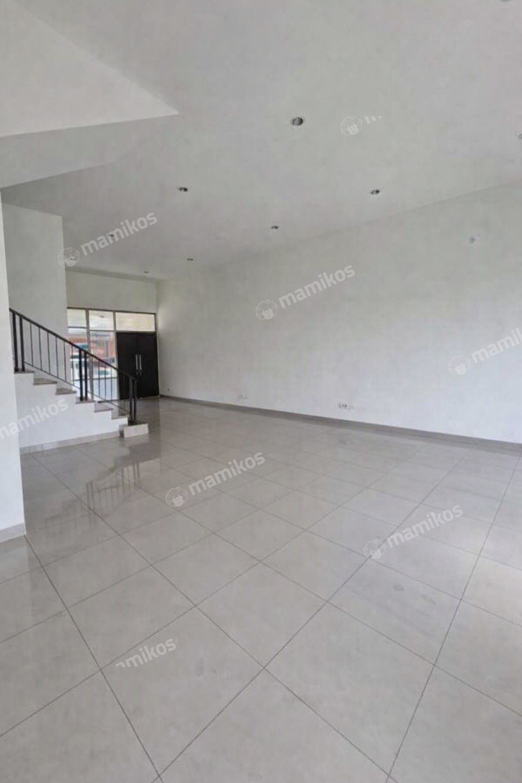 Rumah 4 Kamar Tidur 4 Kamar Mandi 2 Lantai Pantai Indah Kapuk 2 Jakarta Utara - Photo 5