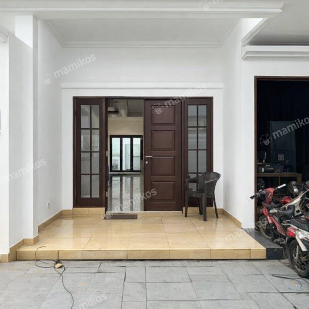 Rumah Sertifikat SHM 4 Kamar Tidur 4 Kamar Mandi Duren Sawit Jakarta Timur - Photo 5