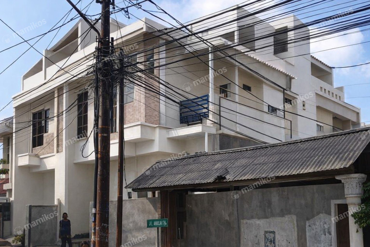 Rumah Sertifikat SHM 4 Kamar Tidur 3 Kamar Mandi Duri Kepa Jakarta Barat
