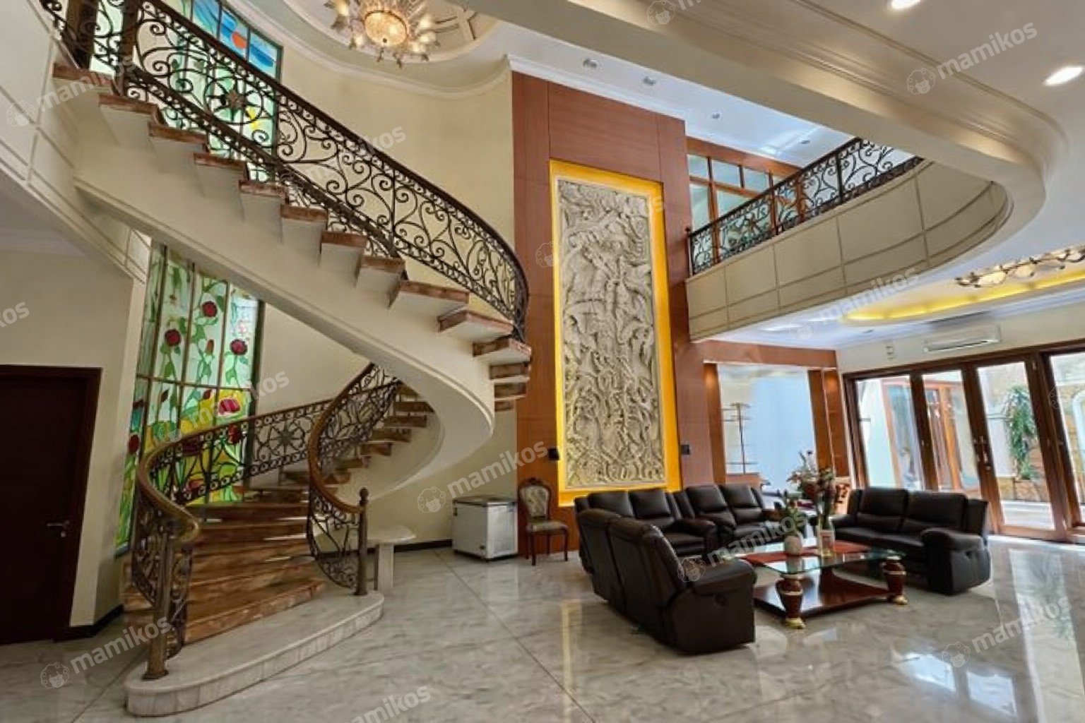 Rumah Sertifikat SHM 5 Kamar Tidur 5 Kamar Mandi Kelapa Gading Jakarta Utara
