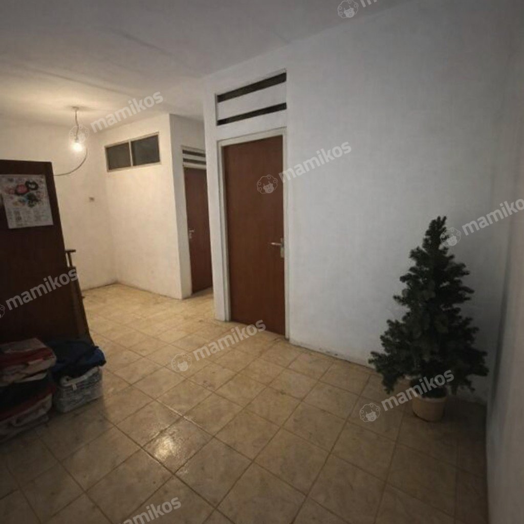 Rumah Sertifikat SHM 4 Kamar Tidur 1 Kamar Mandi Tanjung Duren Jakarta Barat - Photo 2