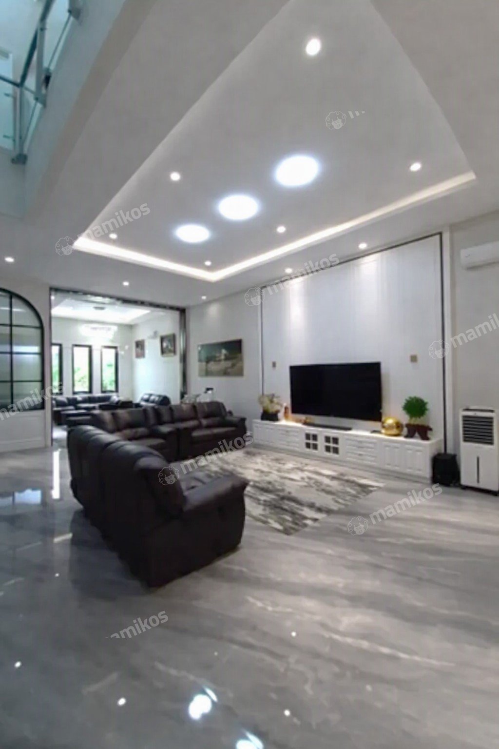 Rumah Sertifikat SHM 7 Kamar Tidur 8 Kamar Mandi Pantai Indah Kapuk Jakarta Utara - Photo 3