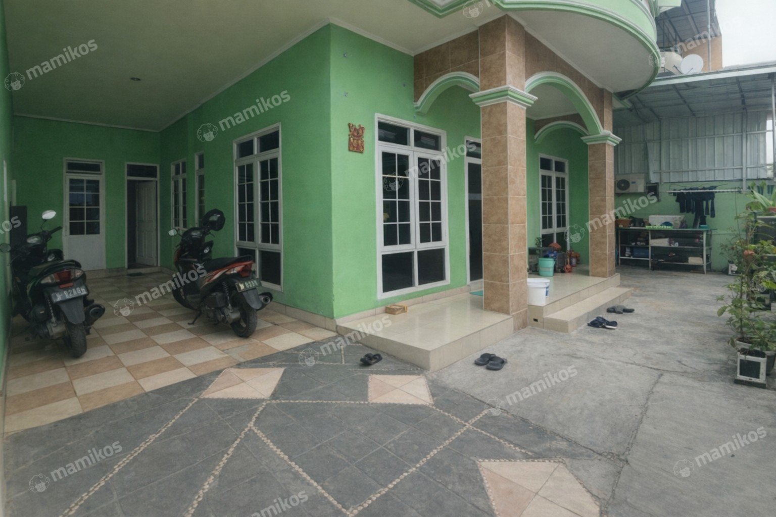 Rumah Sertifikat SHM 1 Lantai Taman Kencana Jakarta Barat