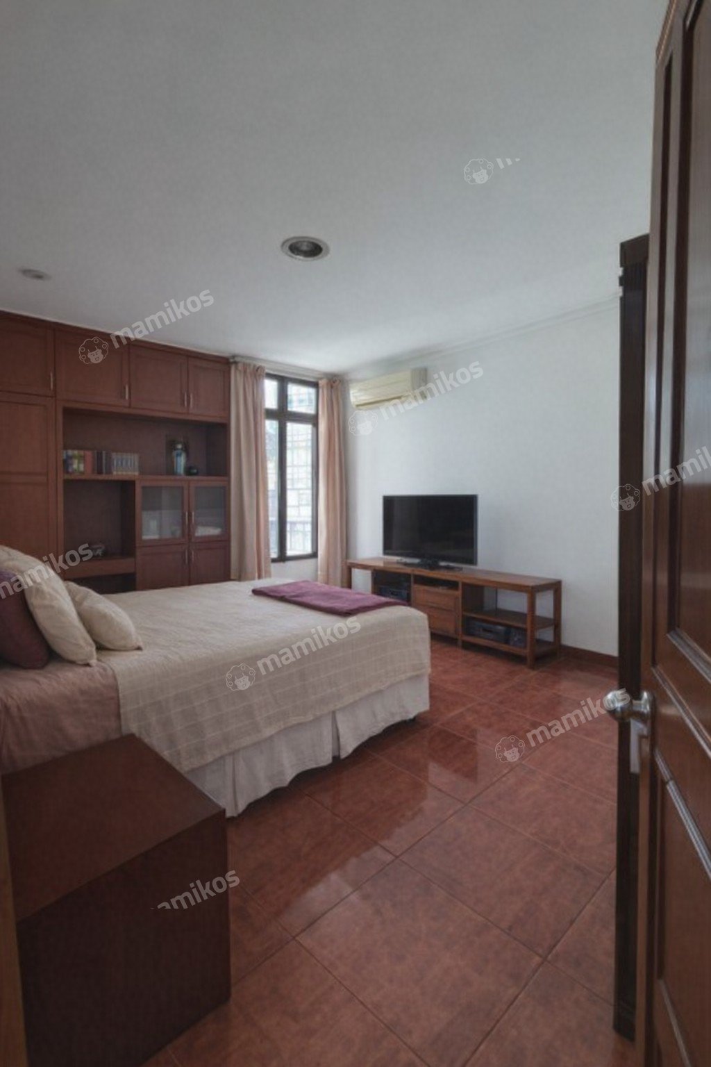 Rumah Sertifikat SHM 5 Kamar Tidur 3 Kamar Mandi Pulomas Jakarta Timur - Photo 3