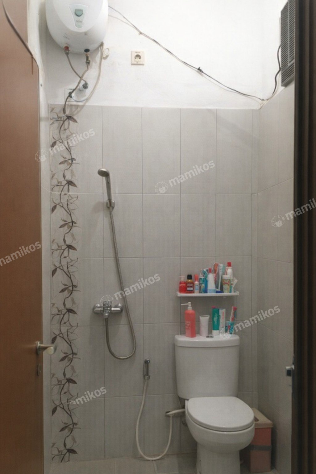 Rumah Sertifikat SHM 6 Kamar Tidur 4 Kamar Mandi Sunter Jakarta Utara - Photo 2