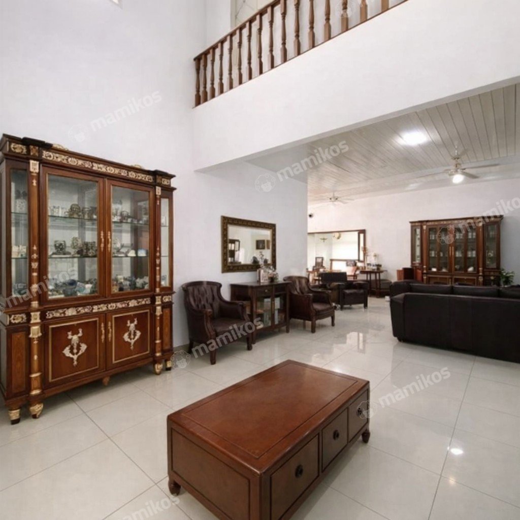 Rumah Sertifikat SHM 7 Kamar Tidur 4 Kamar Mandi Cipete Jakarta Selatan - Photo 3