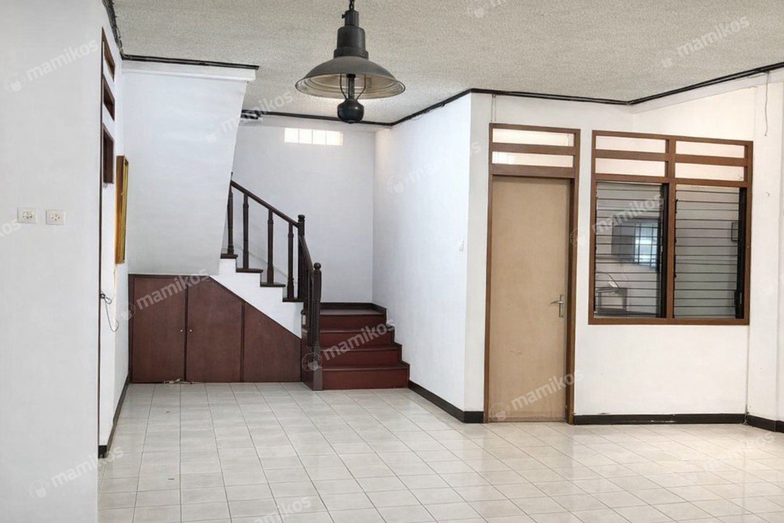 Rumah Sertifikat SHM 6 Kamar Tidur 2 Kamar Mandi Pondok Kelapa Jakarta Timur