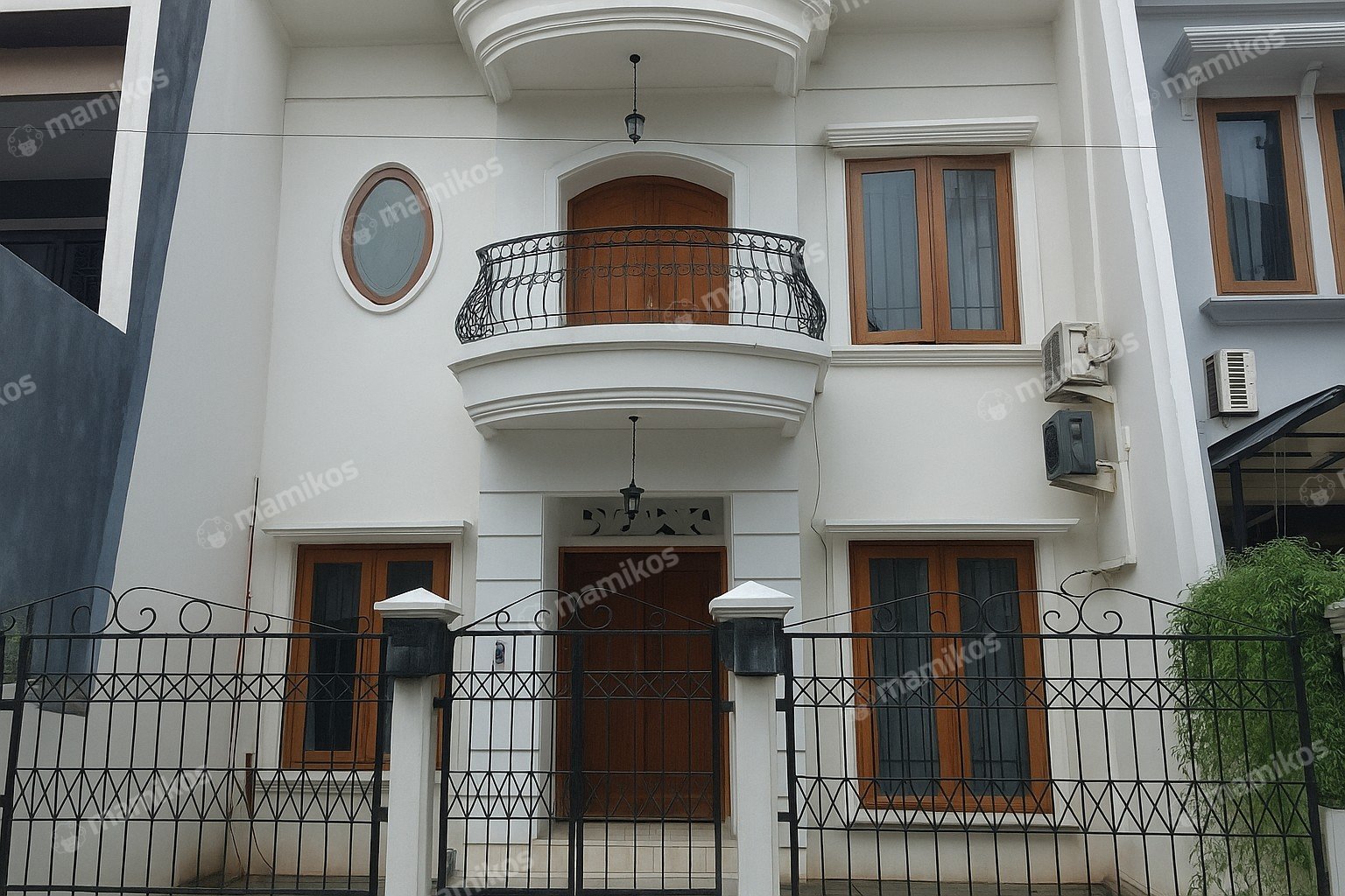 Rumah Sertifikat SHM 4 Kamar Tidur 4 Kamar Mandi Kelapa Gading Jakarta Utara