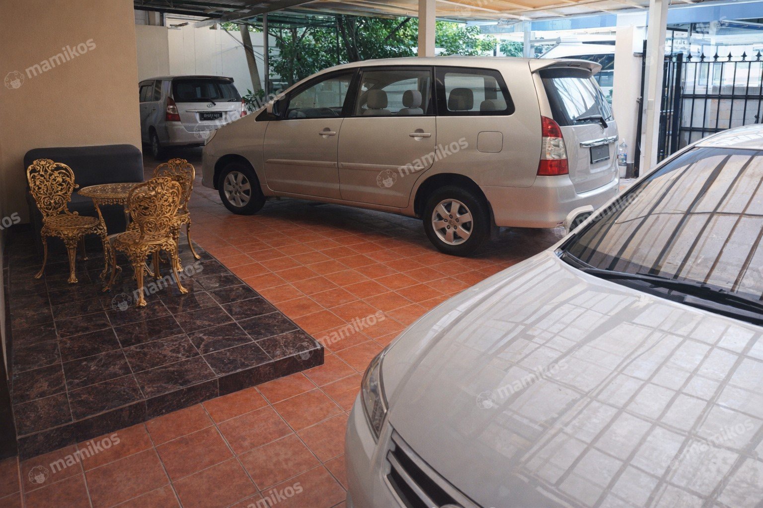 Rumah Sertifikat SHM 6 Kamar Tidur 6 Kamar Mandi Tebet Jakarta Selatan - Photo 2