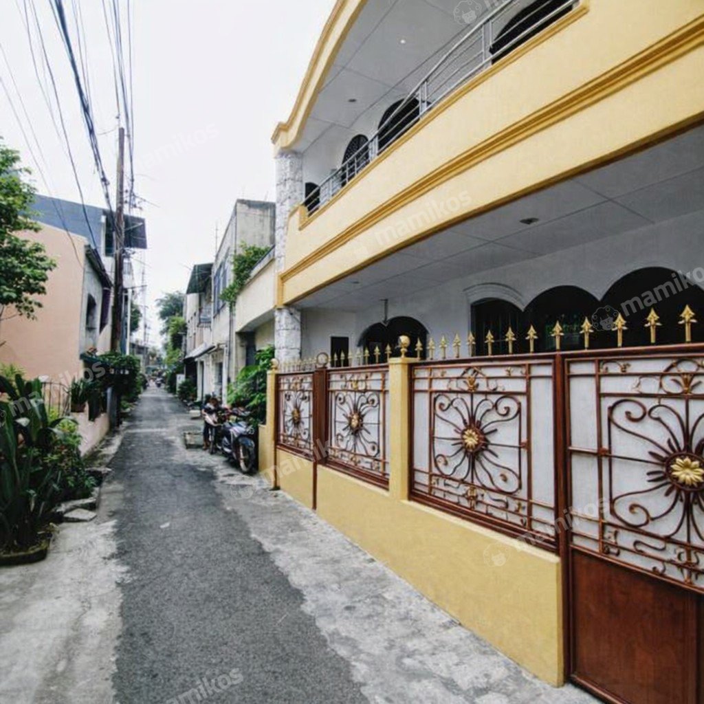 Rumah Sertifikat SHM 4 Kamar Tidur 2 Kamar Mandi Tanjung Duren Jakarta Barat - Photo 3