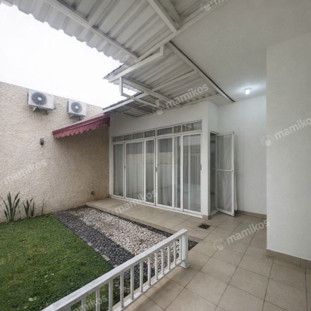 Rumah Sertifikat SHM 4 Kamar Tidur 4 Kamar Mandi Citra Grand Jakarta Timur - Photo 2
