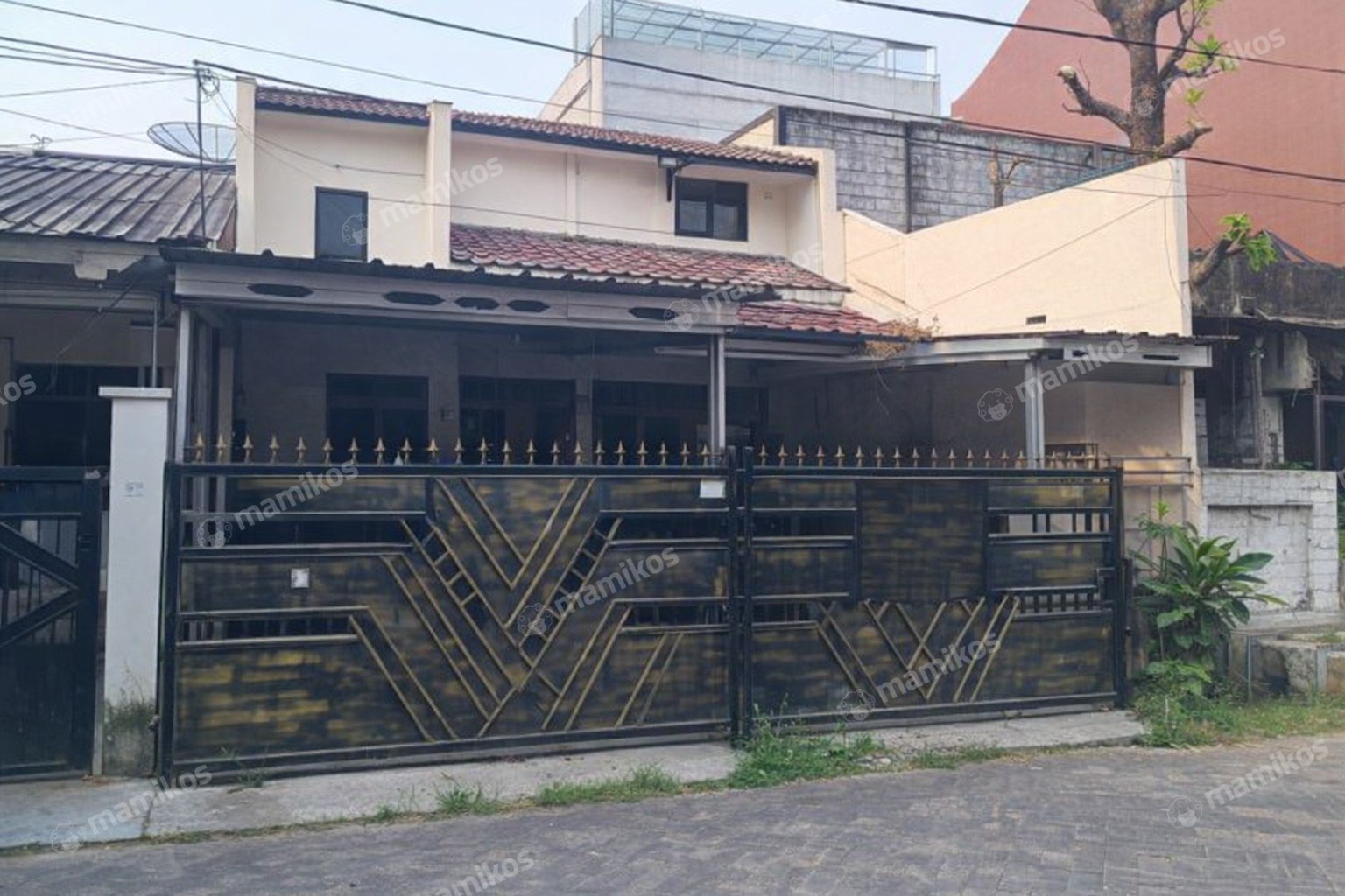 Rumah Sertifikat SHM 4 Kamar Tidur 3 Kamar Mandi Kebon Jeruk Jakarta Barat