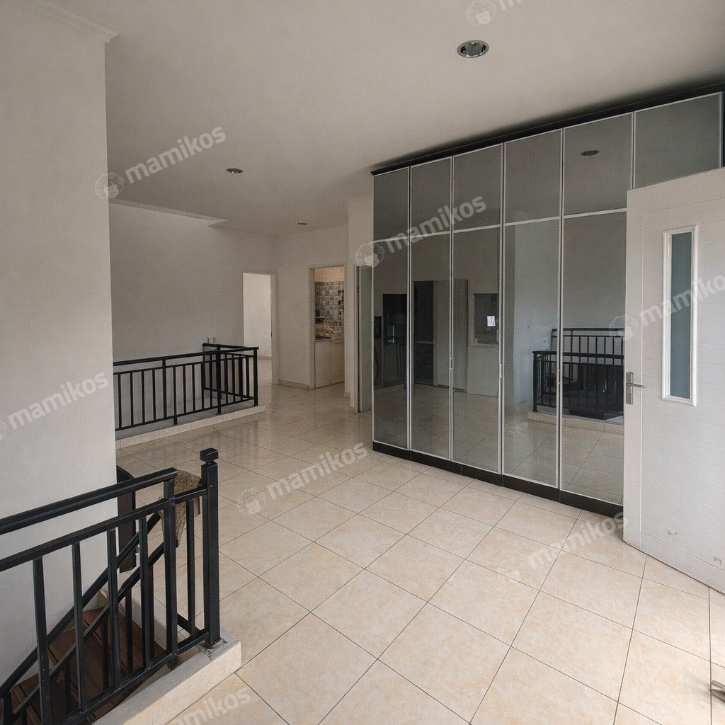 Rumah Sertifikat SHM 4 Kamar Tidur 3 Kamar Mandi Duri Kepa Jakarta Barat - Photo 5