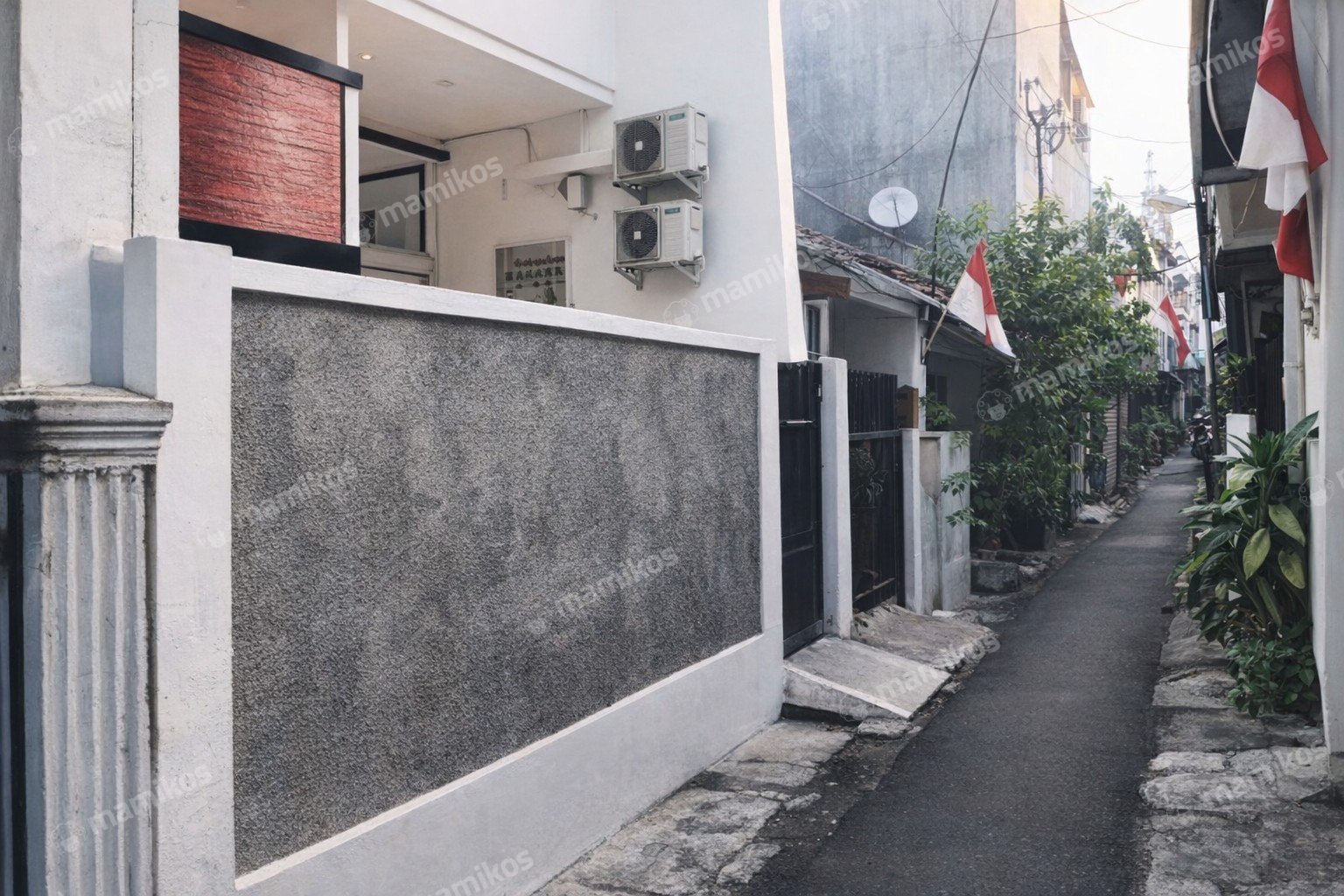 Rumah Sertifikat SHM 17 Kamar Tidur 17 Kamar Mandi Tanjung Duren Jakarta Barat - Photo 3