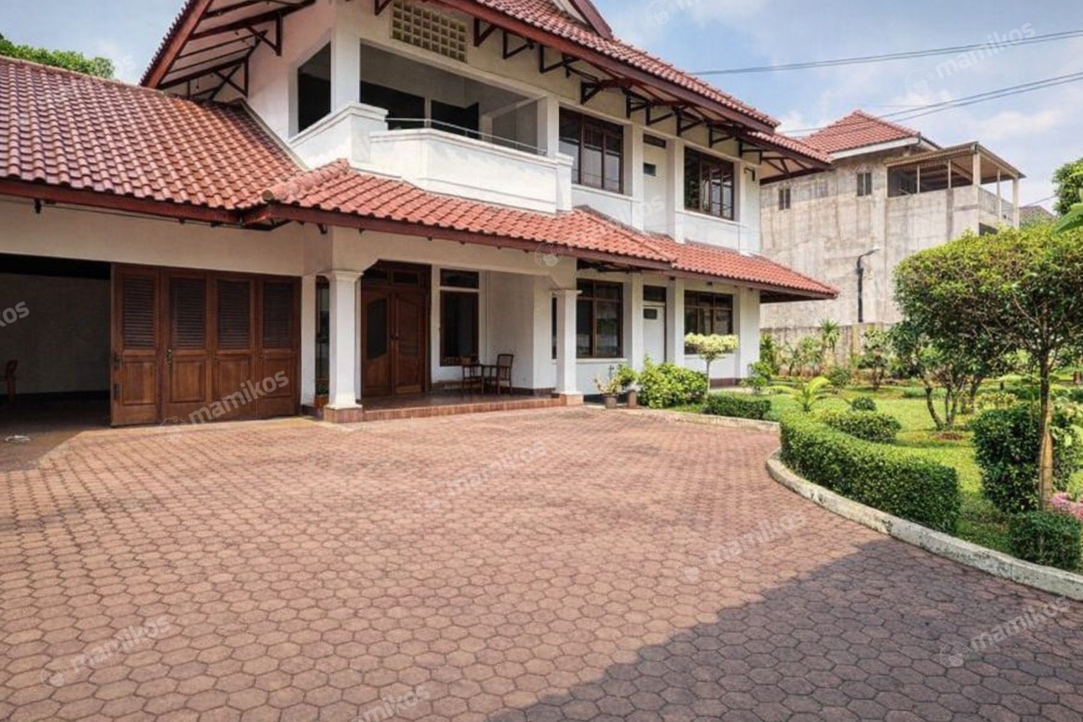 Rumah Sertifikat SHM 6 Kamar Tidur 3 Kamar Mandi Cilandak Jakarta Selatan