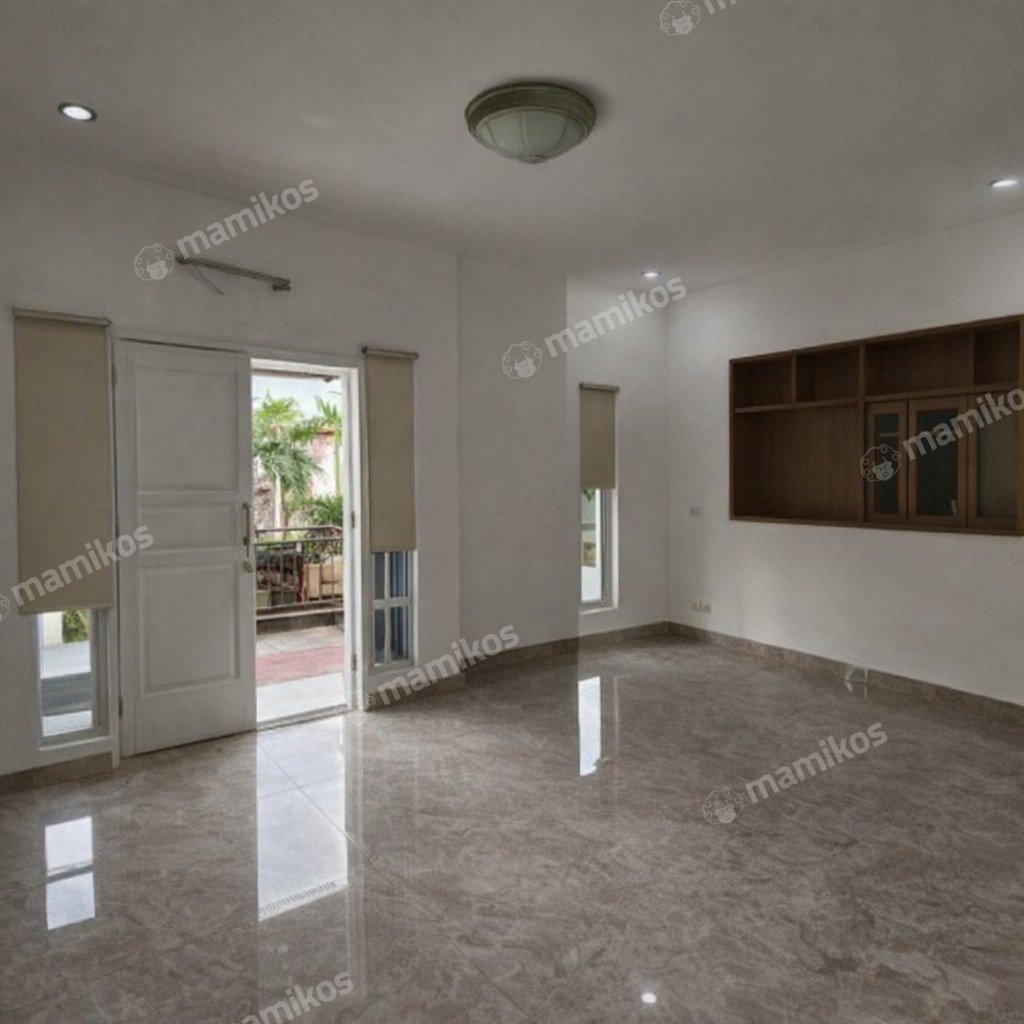 Rumah Sertifikat SHM 3 Kamar Tidur 3 Kamar Mandi Permata Buana Jakarta Barat - Photo 3