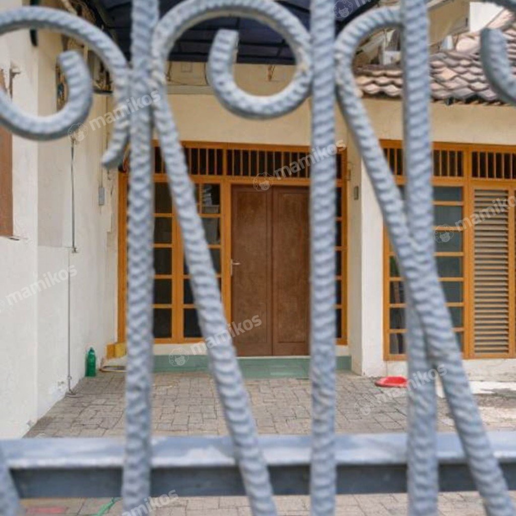 Rumah Sertifikat SHM 2 Kamar Tidur 2 Kamar Mandi Citra Garden Jakarta Barat - Photo 3