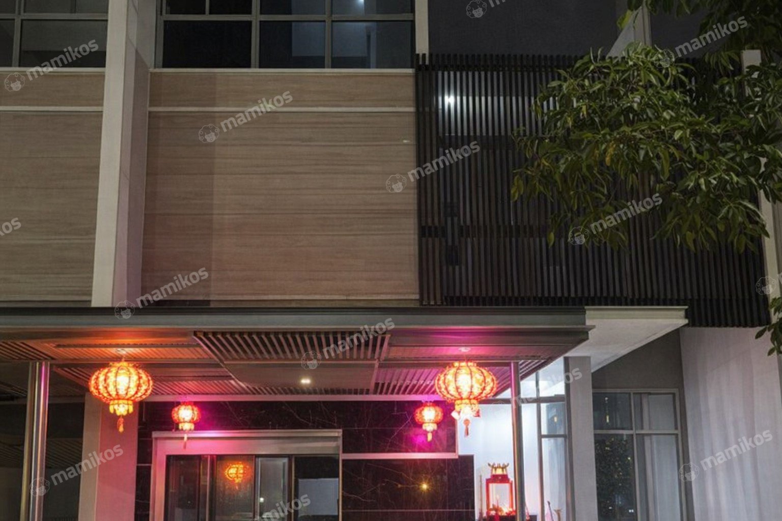 Rumah Sertifikat SHM 7 Kamar Tidur 8 Kamar Mandi Golf Island Jakarta Utara
