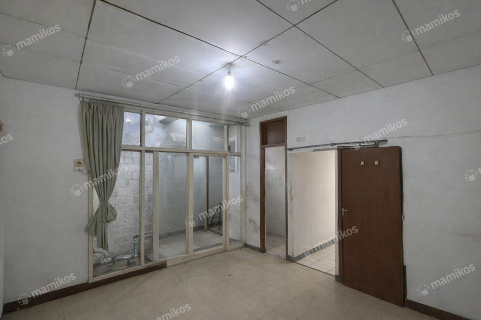 Rumah Sertifikat SHM 3 Kamar Tidur 2 Kamar Mandi Sunrise Garden Jakarta Barat