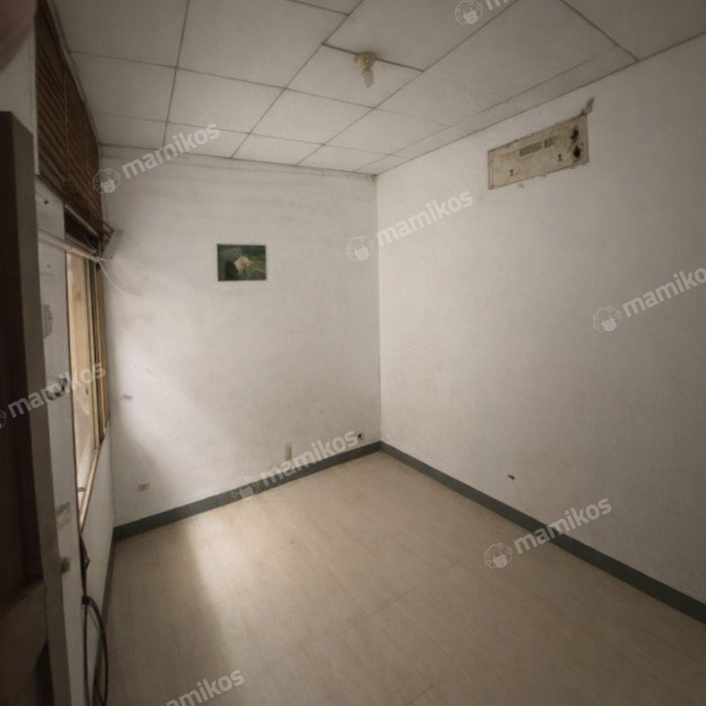 Rumah Sertifikat SHM 3 Kamar Tidur 2 Kamar Mandi Sunrise Garden Jakarta Barat - Photo 2