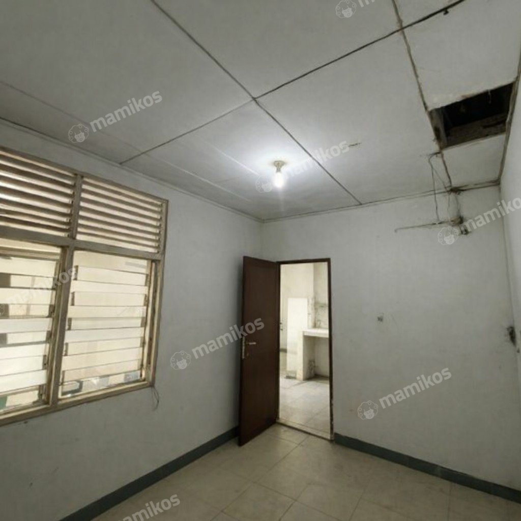 Rumah Sertifikat SHM 3 Kamar Tidur 2 Kamar Mandi Sunrise Garden Jakarta Barat - Photo 3