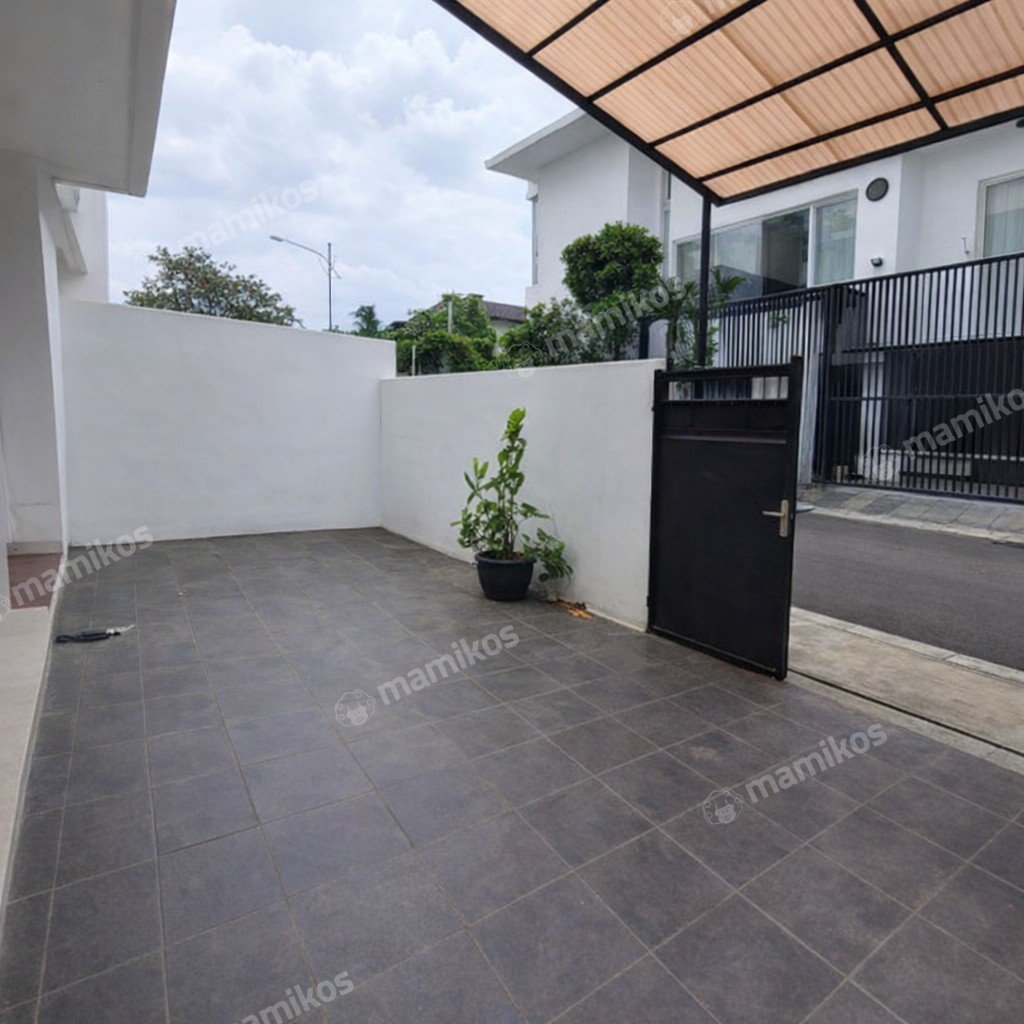 Rumah Sertifikat SHM 4 Kamar Tidur 3 Kamar Mandi Permata Buana Jakarta Barat - Photo 3